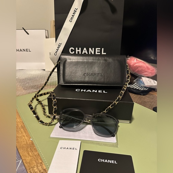 CHANEL 5291-B c.1467/S26 Women's Sunglasses 56-17 140 Silver Crystal Frames set - Picture 4 of 12